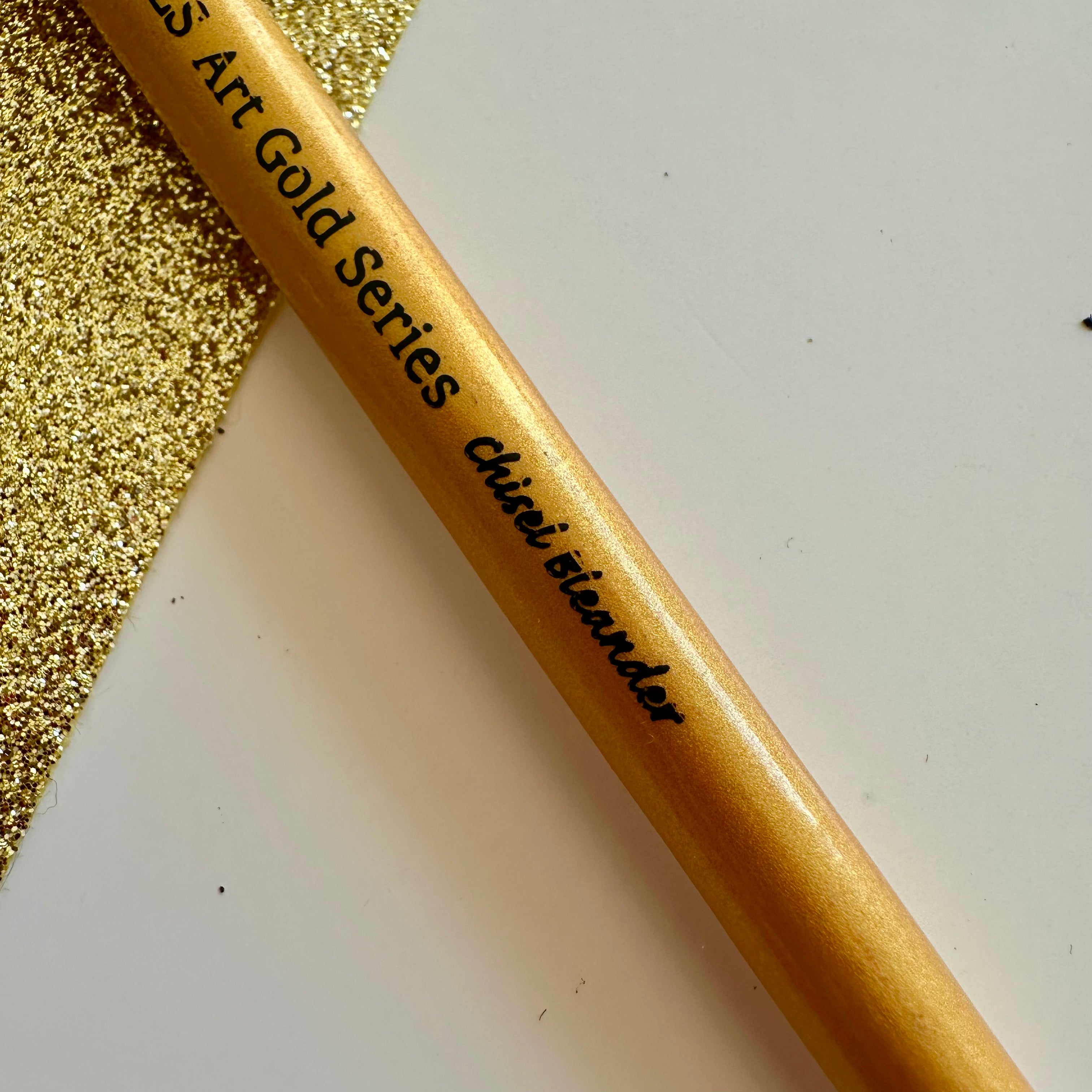 No.10 Chisel Blender Brush : Gold Glow Collection | Synthetic Hair | Vegan