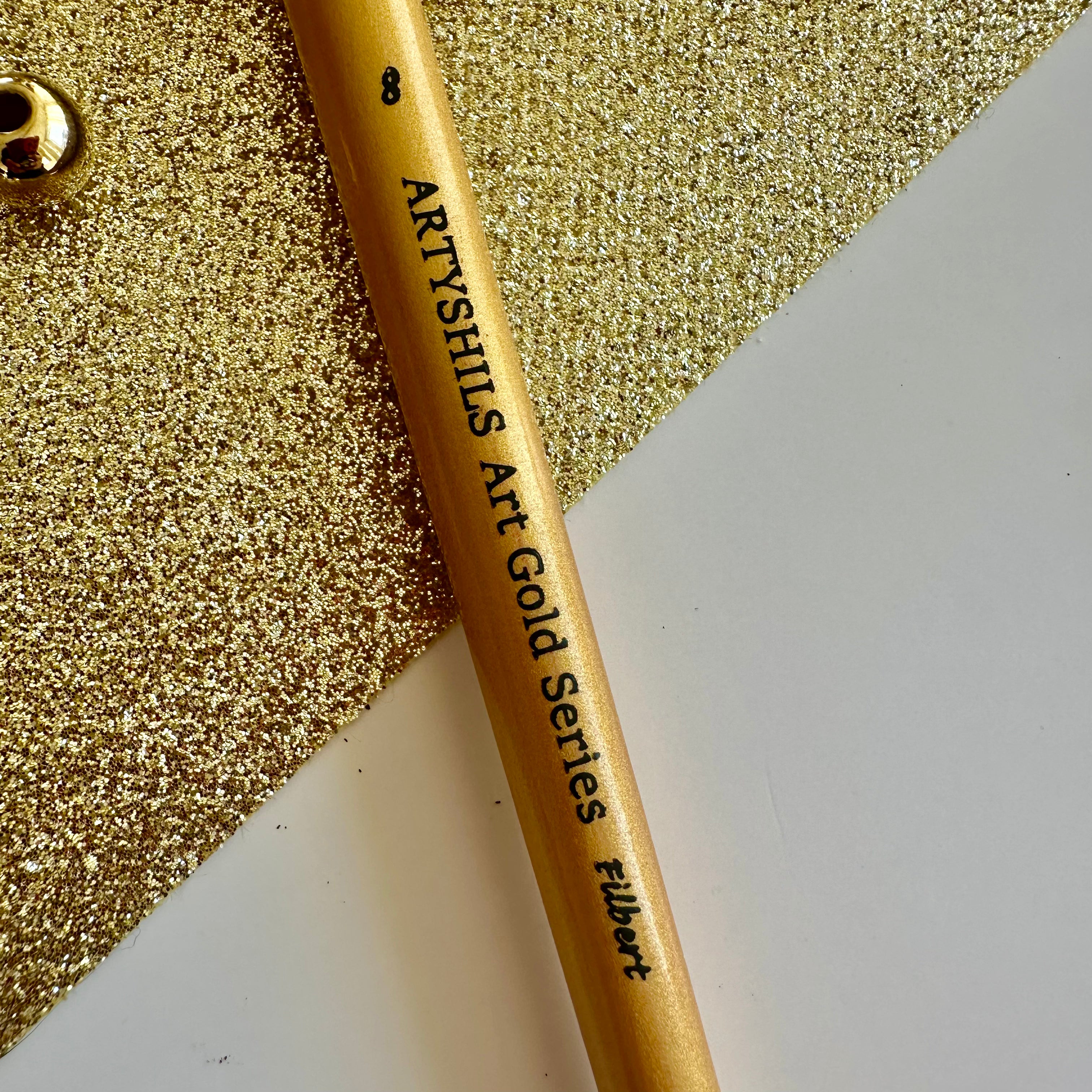 No.8 Filbert Hair Brush : Gold Glow Collection | Synthetic Hair | Vegan