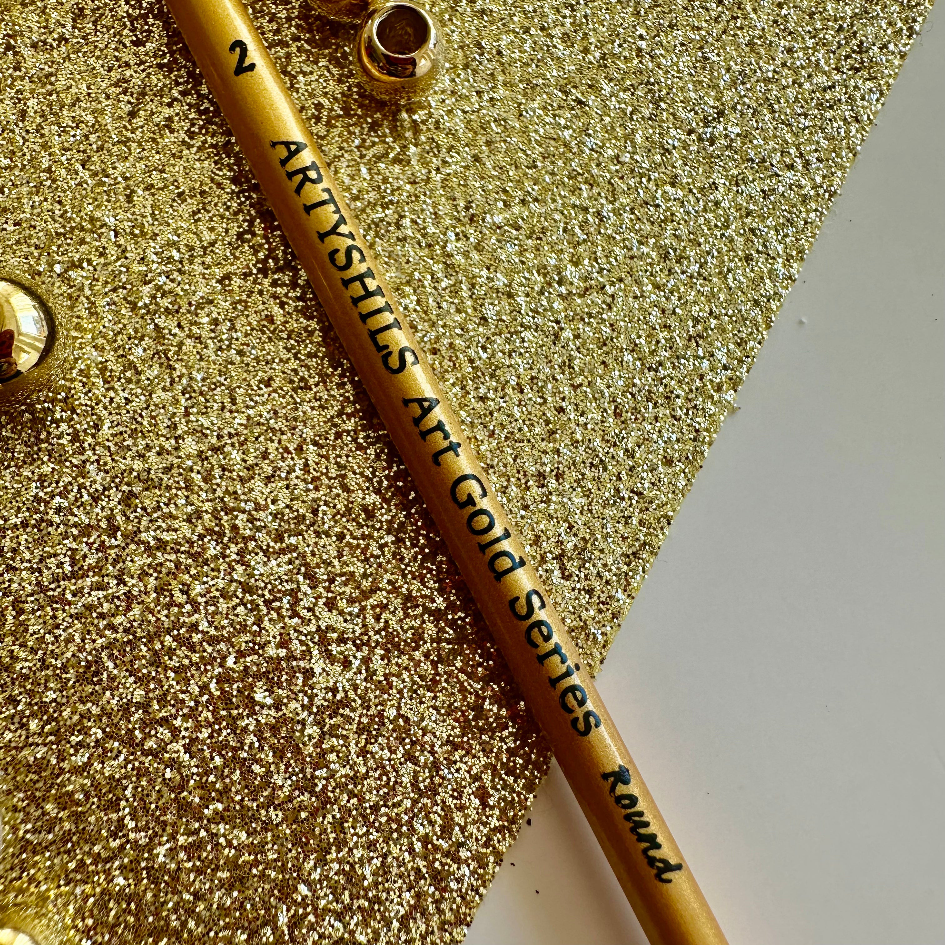 No.2 Round Brush : Gold Glow Collection | Synthetic Hair | Vegan