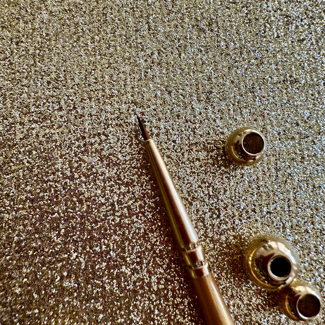 No.000 Detailer Brush : Gold Glow Collection | Synthetic Hair | Vegan