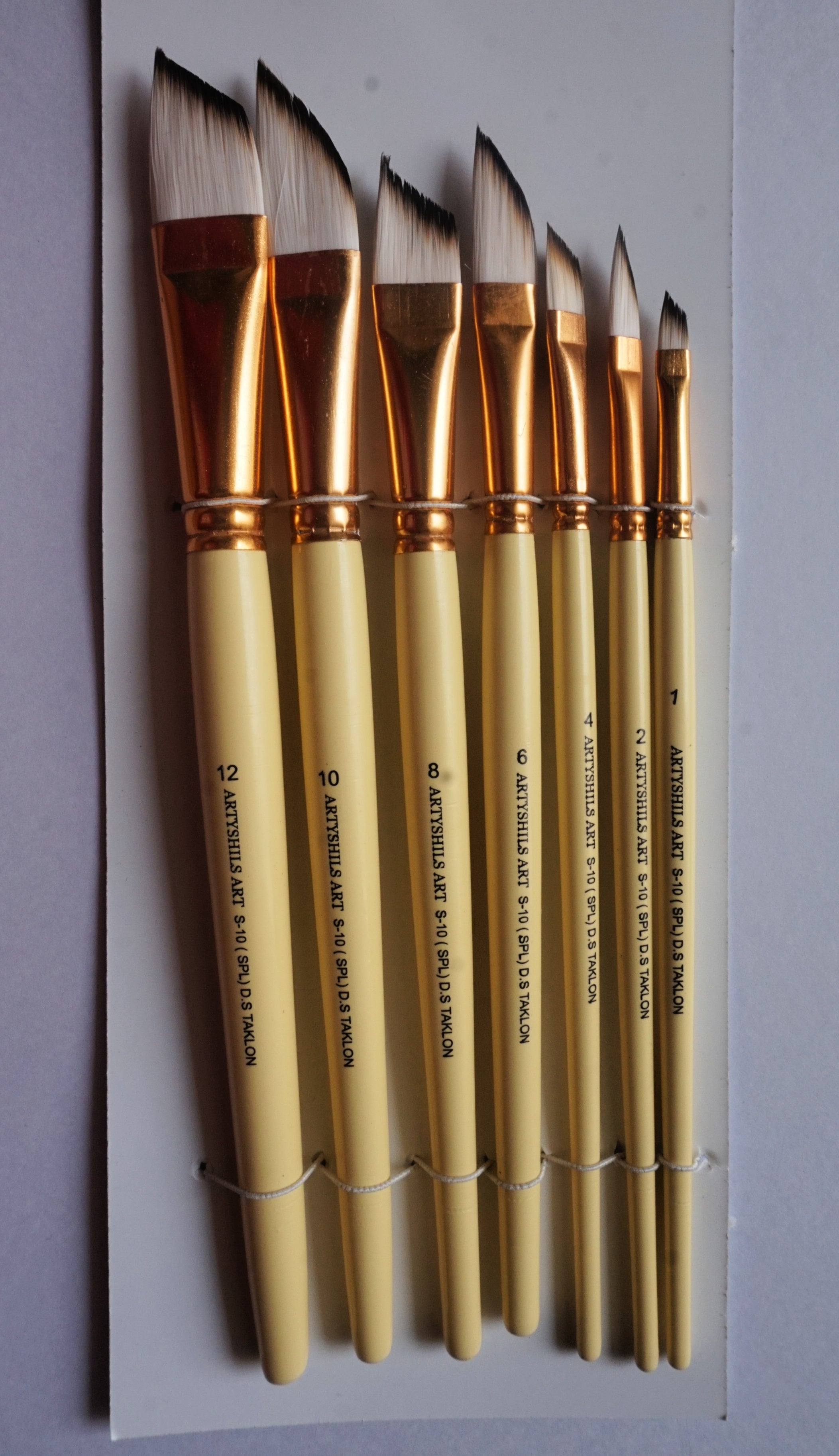 ** VERSION 2 ** Angular and Dagger set by Artyshils Art