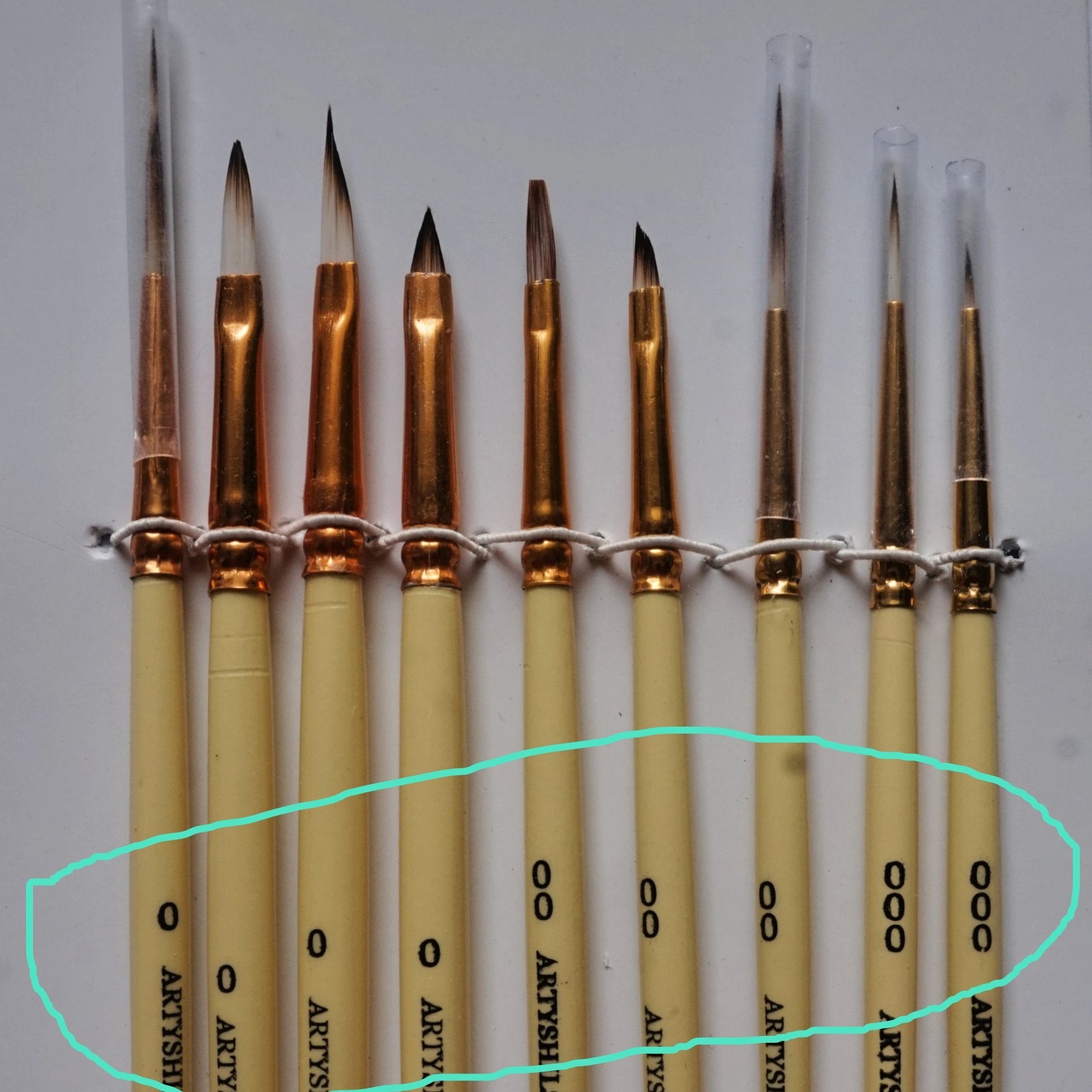 **VERSION 3** Fine detailers mix brushes for painting by Artyshils Art