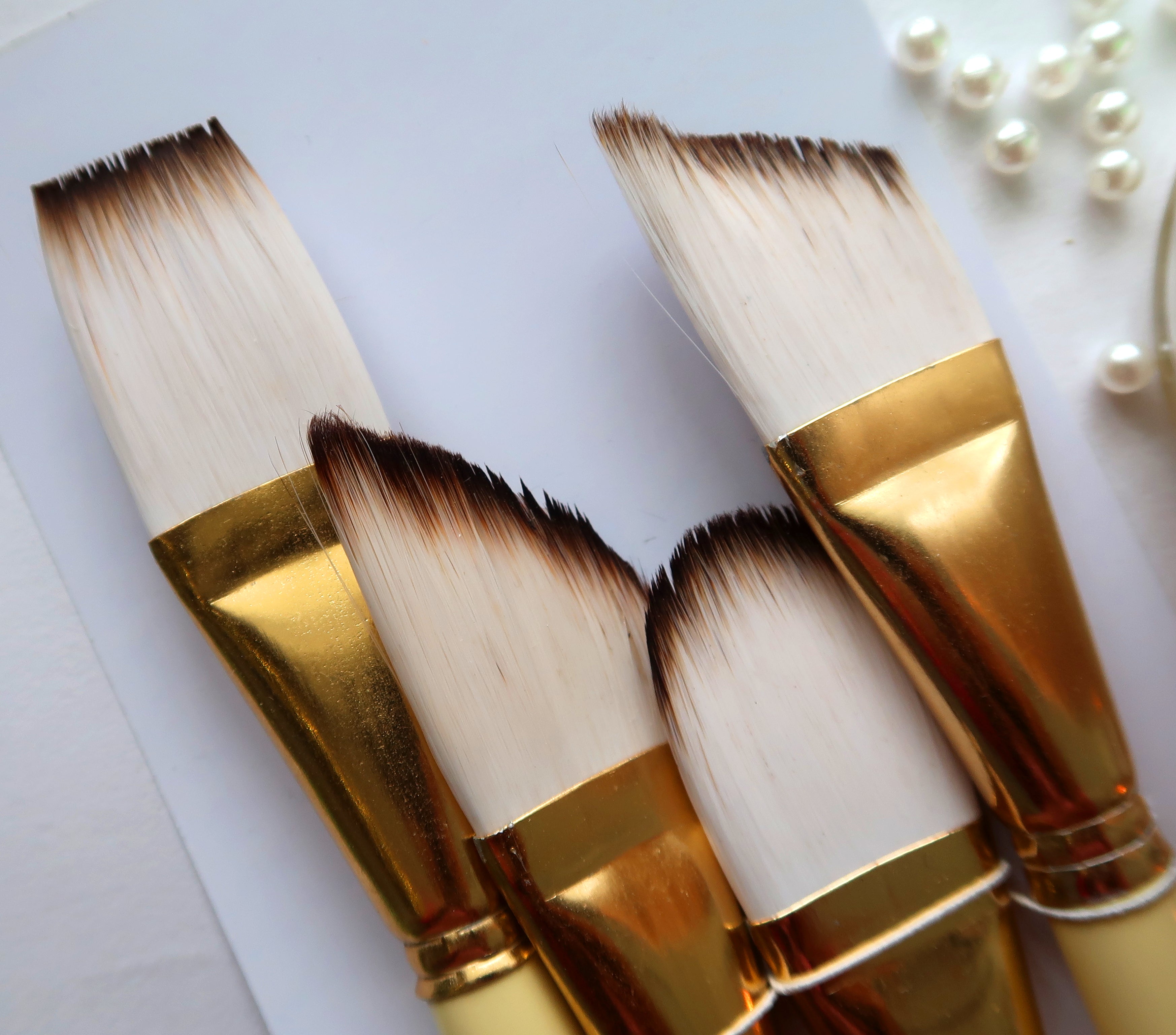 * VERSION 4 * Mix PLUS SIZE synthetic hair brushes for painting