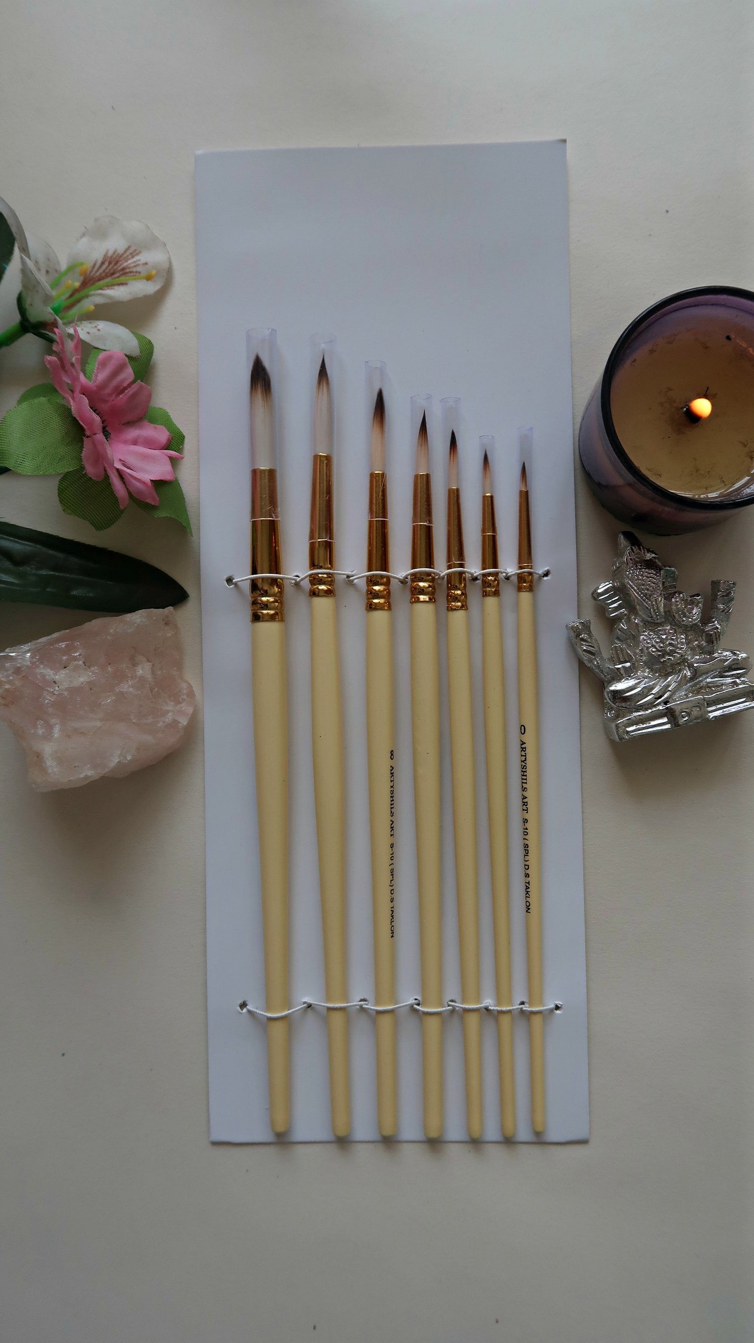 PAINTING BRUSHES ROUND - Round Synthetic hair brushes for painting by Artyshils Art