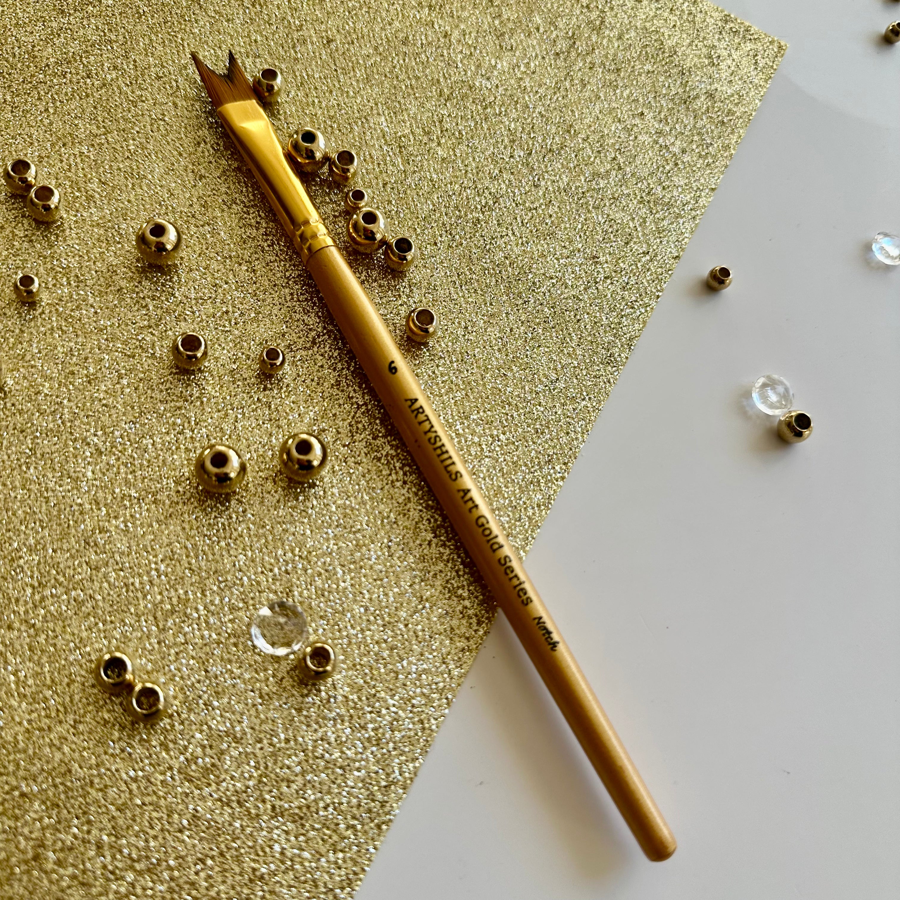 No.6 Notch hair Brush : Gold Glow Collection | Synthetic Hair | Vegan