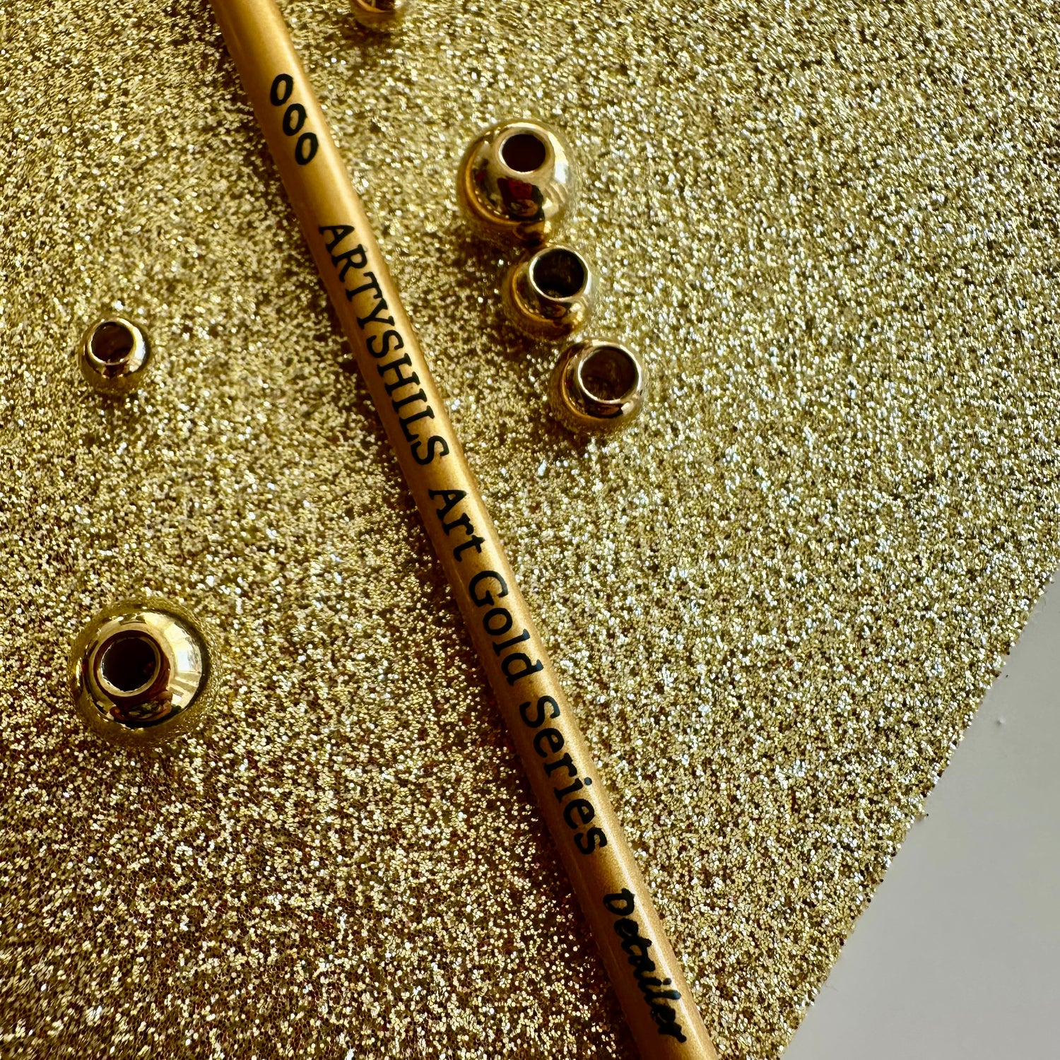 No.000 Detailer Brush : Gold Glow Collection | Synthetic Hair | Vegan